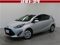 トヨタ アクア G