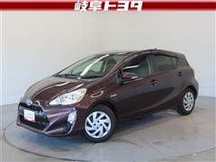 トヨタ アクア S