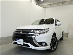 アウトランダーPHEV GナビPKG