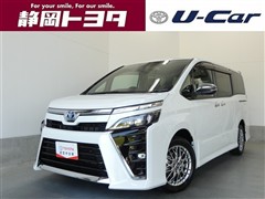 トヨタ ヴォクシーHEV ZSキラメキ3