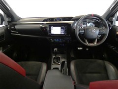 ハイラックス Z GRスポーツ