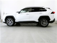 RAV4 ハイブリッドG