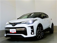 C-HR S GRスポーツ