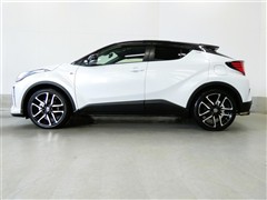 C-HR S GRスポーツ