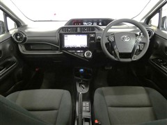 アクア S スタイルブラック