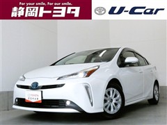 トヨタ プリウス Sセーフティプラス2