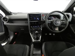 GRヤリス RZハイパフォーマンス