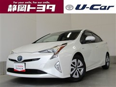 プリウス A