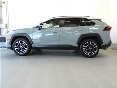 RAV4 アドベンチャー