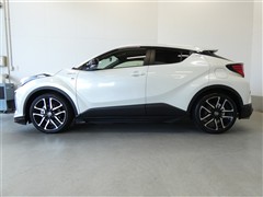 C-HR S GRスポーツ