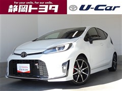 アクア GR スポーツ