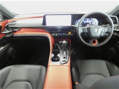 クラウン スポーツ RS PHEV