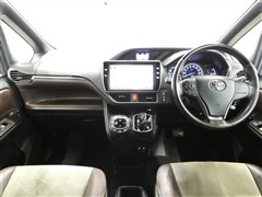 エスクァイアHV GiプレミアムPKG