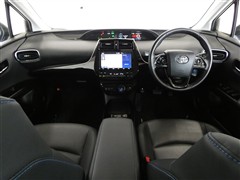 プリウス A ツーリングセレクション