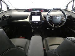 プリウスSツーリングセレクションBE