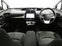 プリウス S セーフティプラス