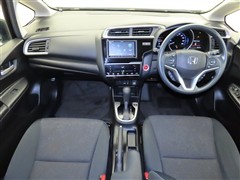 フィット13G Lホンダセンシング