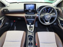 ヤリスクロス ハイブリッド Z