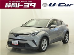 トヨタ　C-HR S-T LEDパッケージ