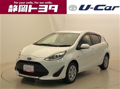 トヨタ アクア G