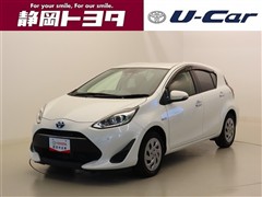 トヨタ アクア Sスタイルブラック