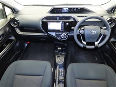 アクア Sスタイルブラック