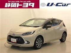 トヨタ アクア Z