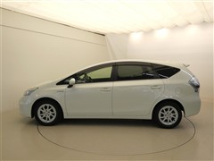 プリウスアルファ G