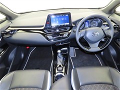 C-HR G モードネロ