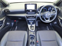 ヤリスクロス Z