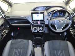 エスクァイアHV Giプレミアム BT