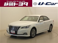トヨタ クラウンロイヤル HV ロイヤルサルーン