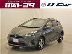 トヨタ アクア クロスオーバー グラム