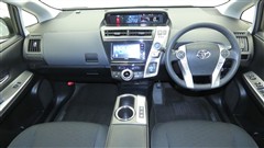 プリウスアルファ S