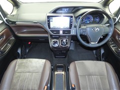 エスクァイアHV GIプレミアムPKG