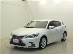 CT200h バージョンL