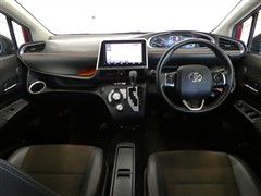 シエンタHV ファンベースG クエロ