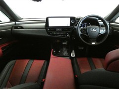 ES300h Fスポーツ
