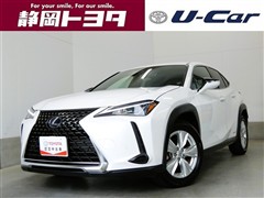 レクサス UX250h ヒョウジュンシャ