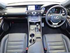 RC300h Fスポーツ