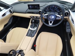 ロードスター RF VS