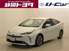 トヨタ プリウス A ツーリングセレクション