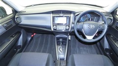 カローラフィールダー HVシートヒータ