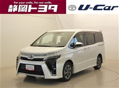 トヨタ ヴォクシー ZS キラメキ3