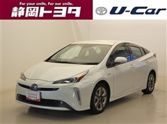 トヨタ プリウス A ツーリングセレクション
