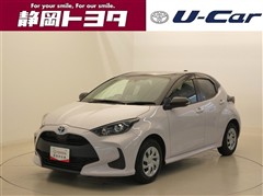 トヨタ ヤリス ハイブリッド X