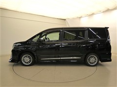 ヴォクシーHV ZS キラメキ3