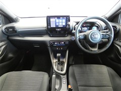 ヤリス ハイブリッド Z