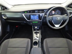 オーリス 150X Sパッケージ