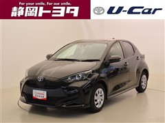 トヨタ　ヤリス X